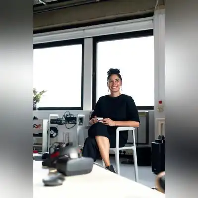 贺蕊凝